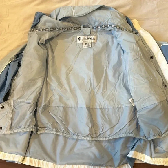 Columbia - Spring and Winter Jacket. Size 14 to 16/Women's S - Picture 5 of 8
